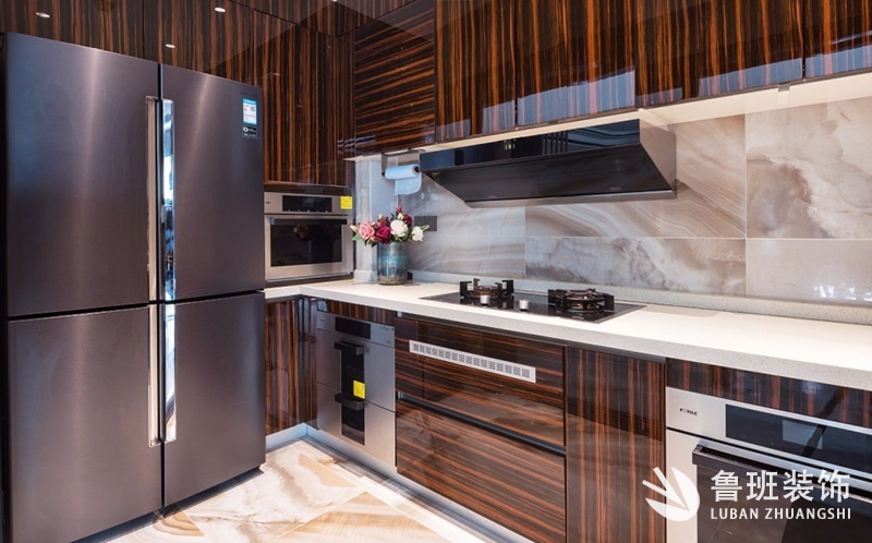 重慶家居裝飾丨廚房櫥櫃的選擇技巧有哪些？