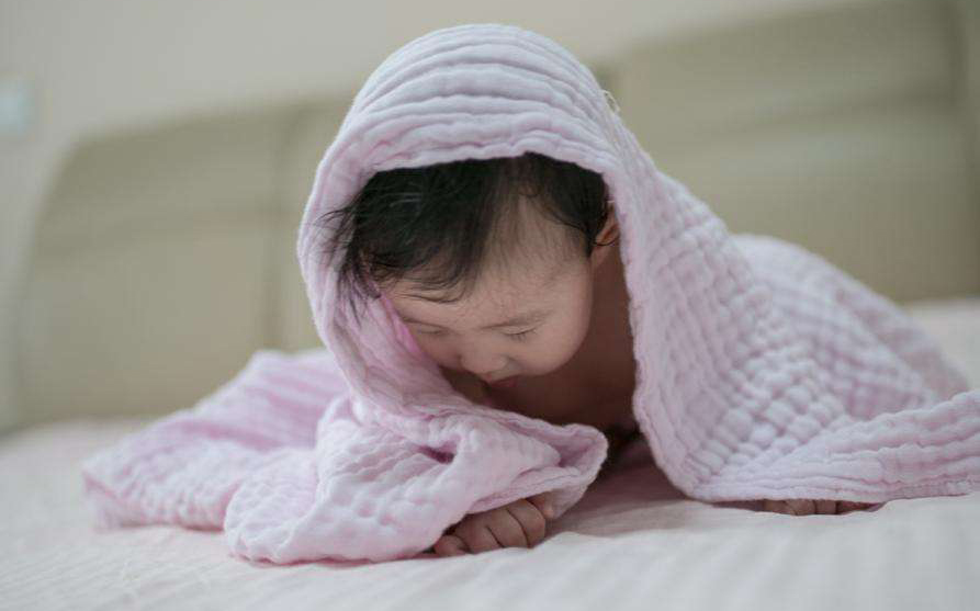【寶寶浴巾】寶寶浴巾什麽牌子好，寶寶浴巾什麽材質好
